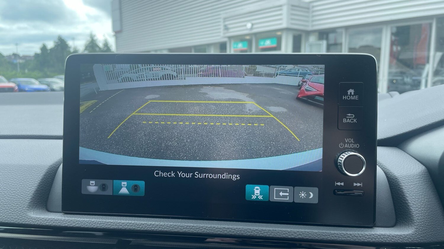 2025 Honda CR-V 2.0 ePHEV Advance Tech 5dr eCVT Estate Estate Hybrid Automatic - Picture 14 of 24