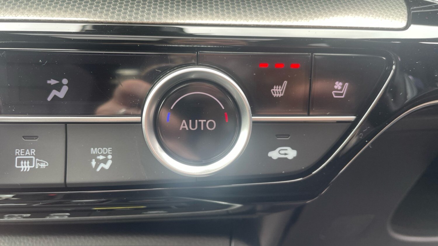2025 Honda CR-V 2.0 ePHEV Advance Tech 5dr eCVT Estate Estate Hybrid Automatic - Picture 18 of 24