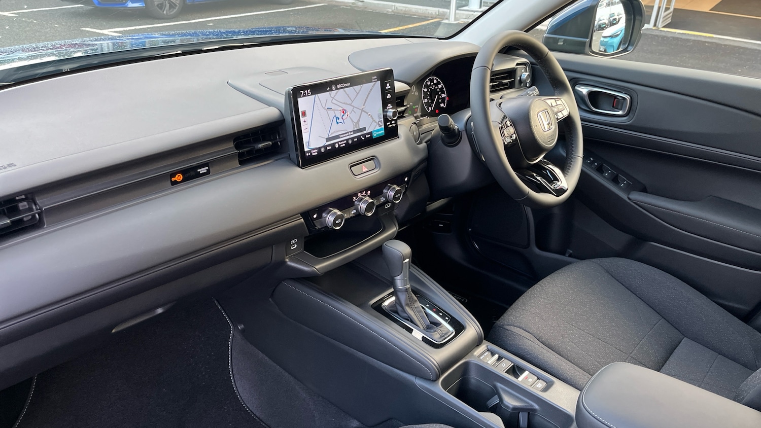 Used Honda HR-V 2025 for sale - 76682294: Photo 2