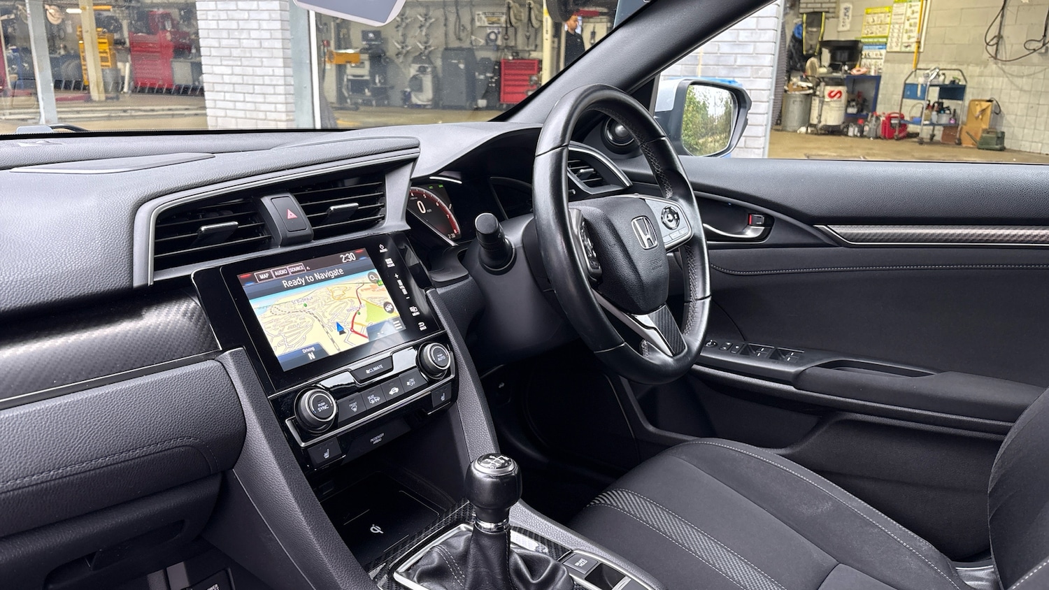 Used Honda Civic 2019 for sale - 76403139: Photo 2