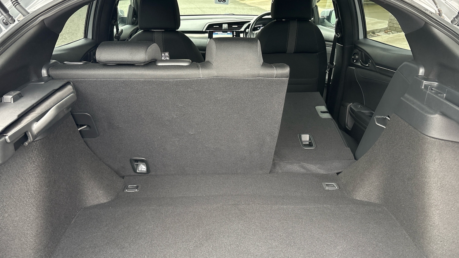 Used Honda Civic 2019 for sale - 76403139: Photo 27