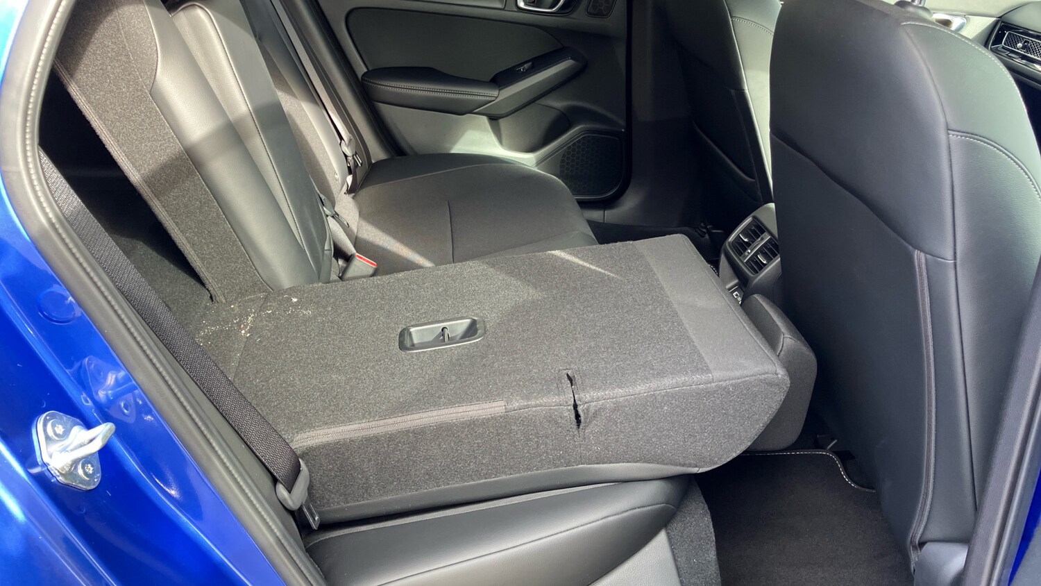 Used Honda Civic 2022 for sale - 76065915: Photo 30