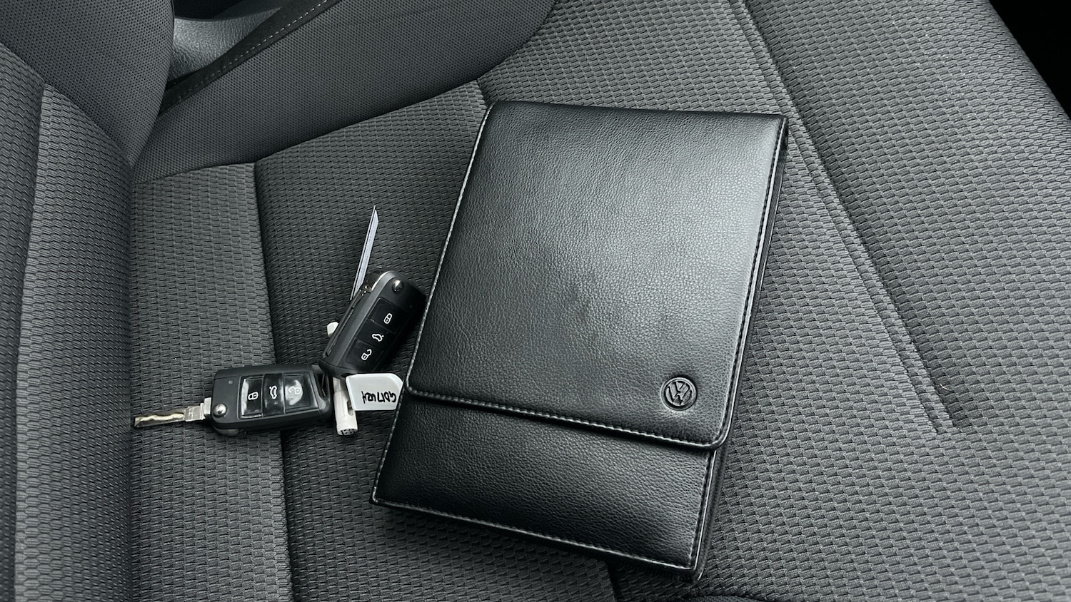 Used Volkswagen Golf 2017 for sale - 76649513: Photo 19