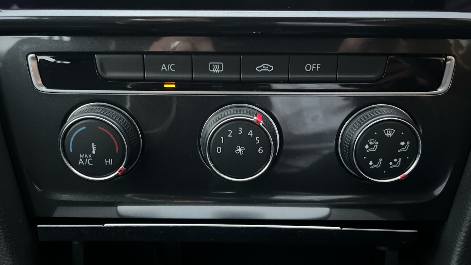 Used Volkswagen Golf 2017 for sale - 76649513: Photo 42