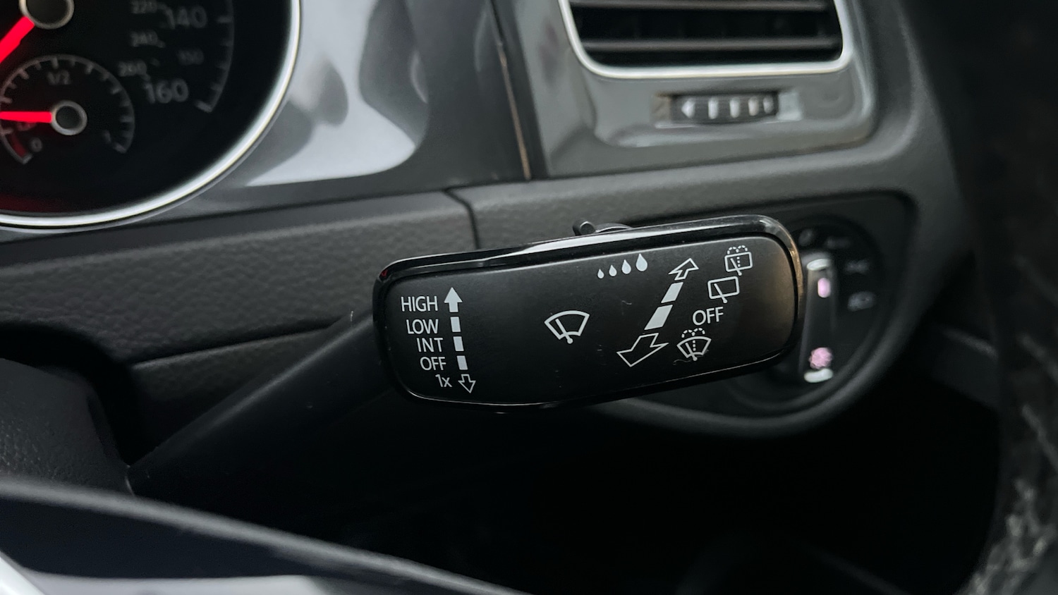 Used Volkswagen Golf 2017 for sale - 76649513: Photo 48