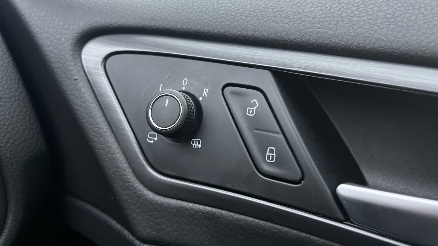 Used Volkswagen Golf 2017 for sale - 76649513: Photo 50