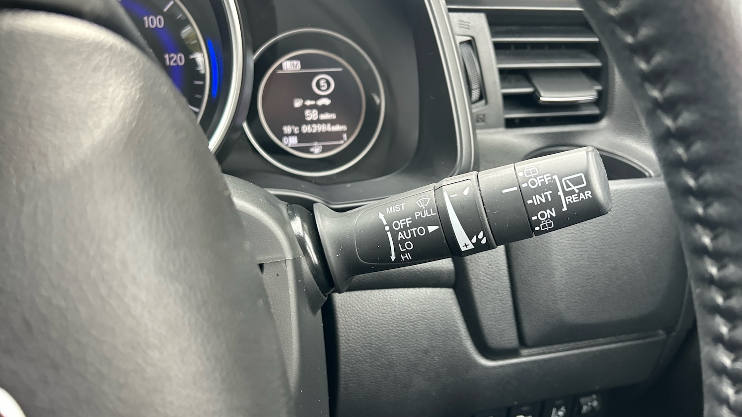 Used Honda Jazz 2016 for sale - 76374293: Photo 16