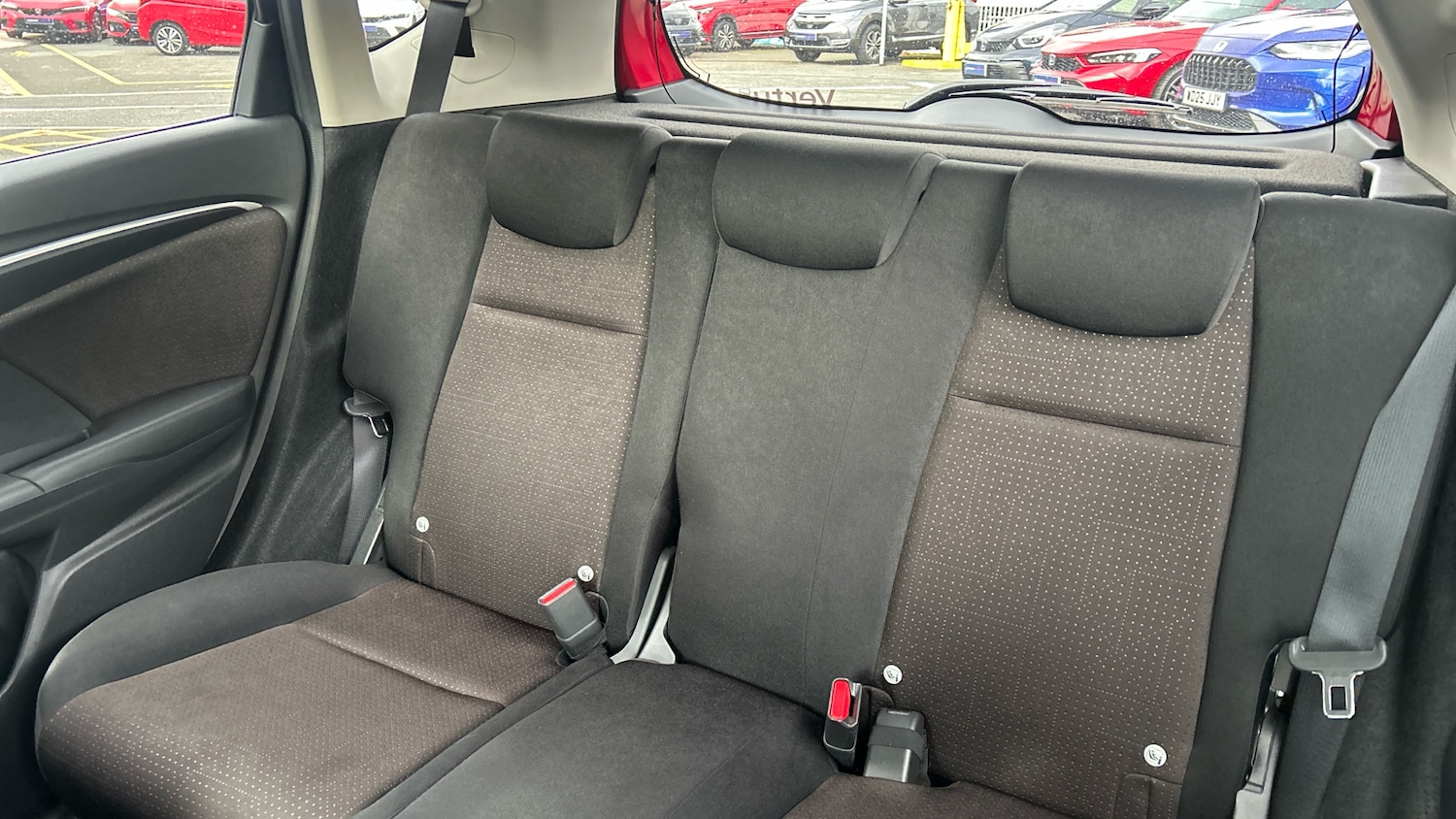 Used Honda Jazz 2016 for sale - 76374293: Photo 8