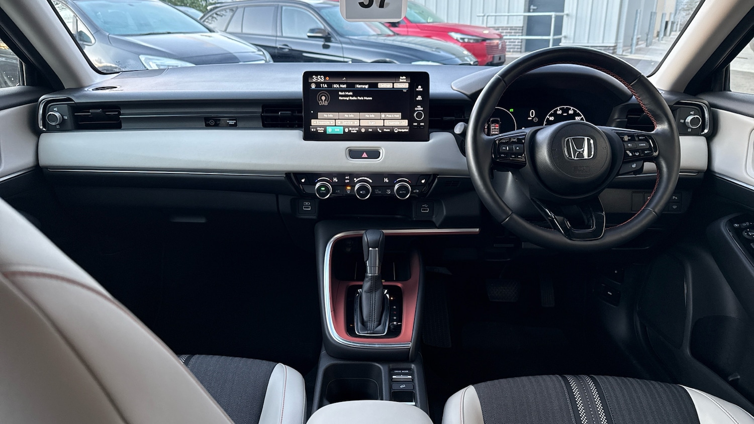 Used Honda HR-V 2024 for sale - 76907685: Photo 4