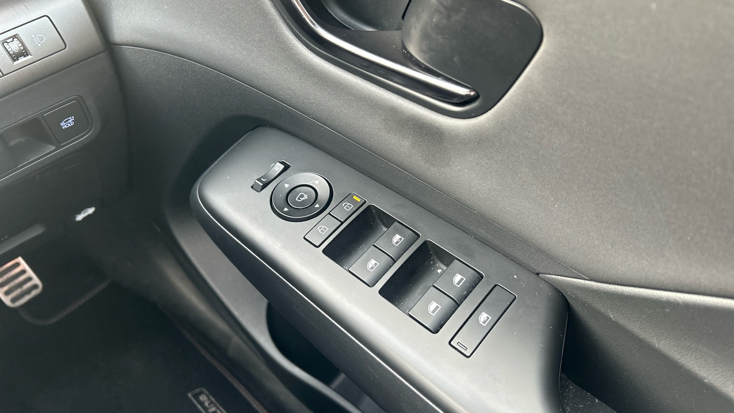 Used Hyundai KONA 2023 for sale - 76958412: Photo 21