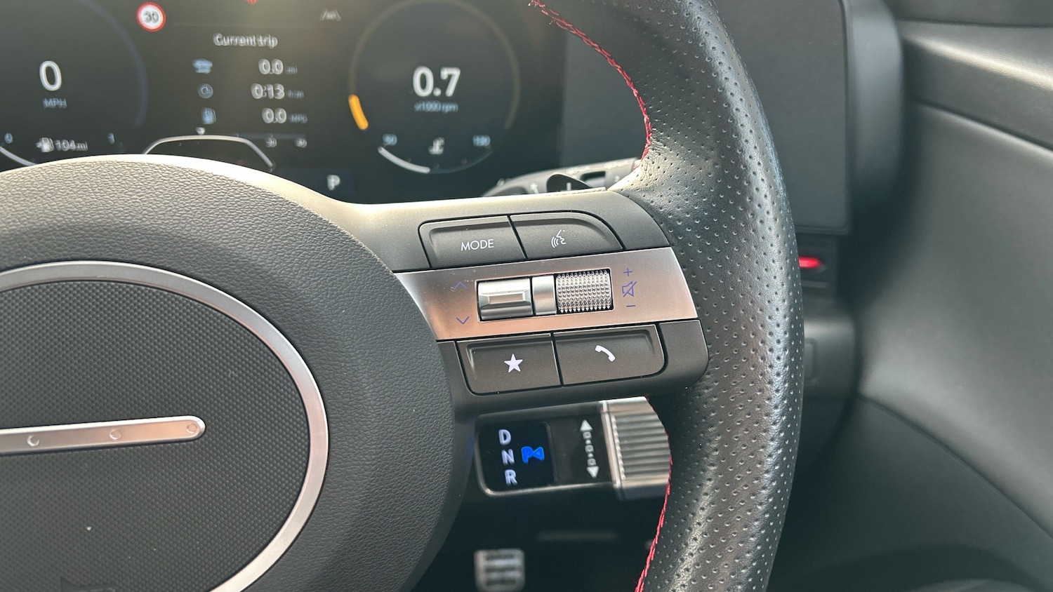 Used Hyundai KONA 2023 for sale - 76958412: Photo 25