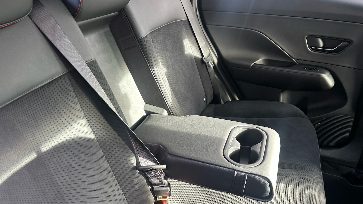 Used Hyundai KONA 2023 for sale - 76958412: Photo 44