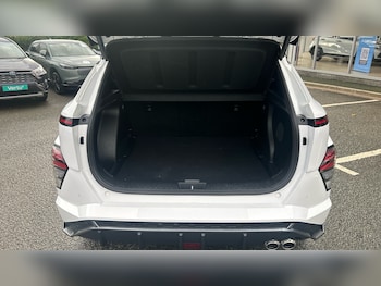 Used Hyundai KONA 2023 for sale - 76958412: Photo