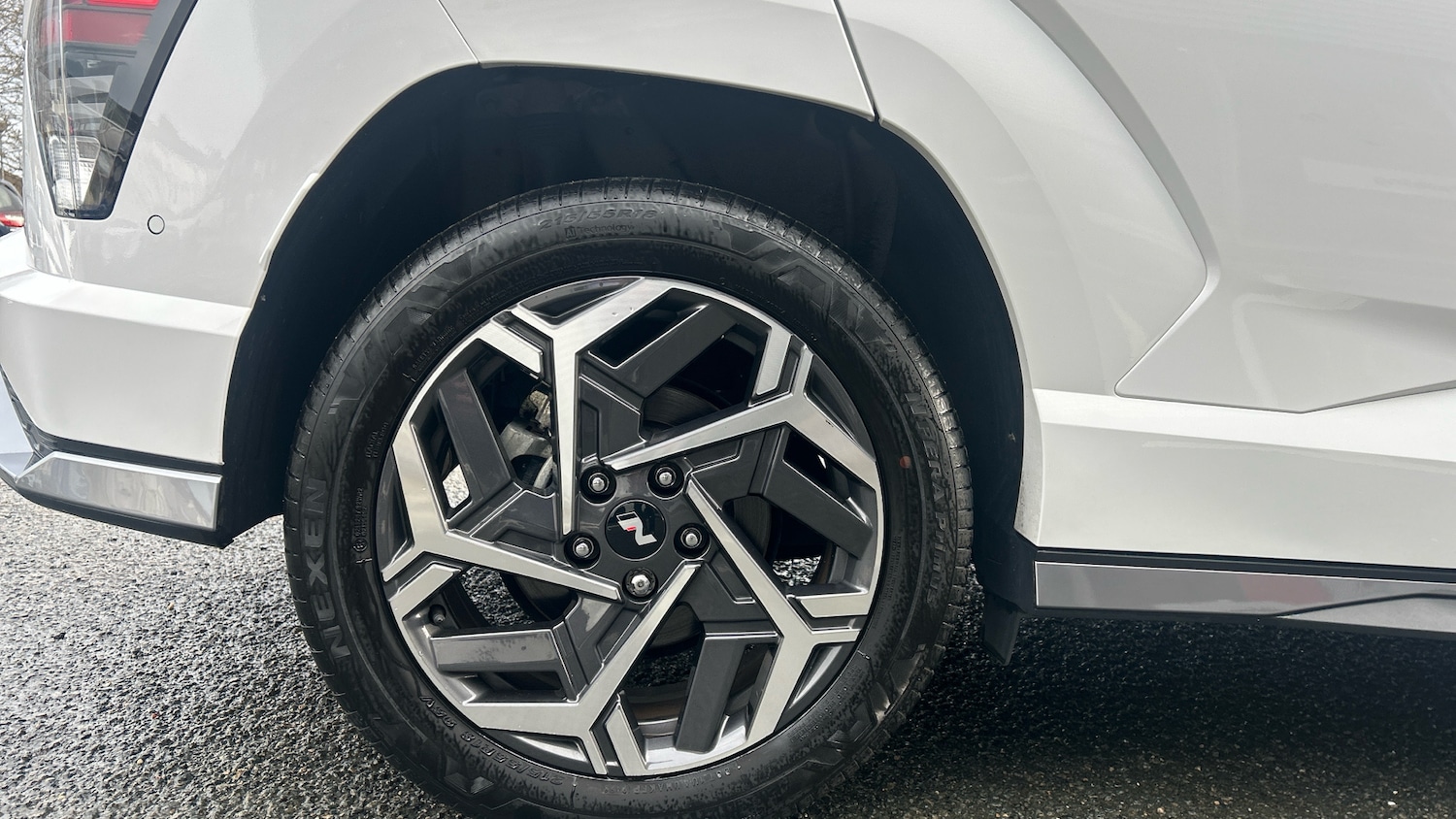 Used Hyundai KONA 2023 for sale - 76958412: Photo 7