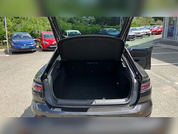 Used Volkswagen Arteon 2023 for sale - 75096680: Photo