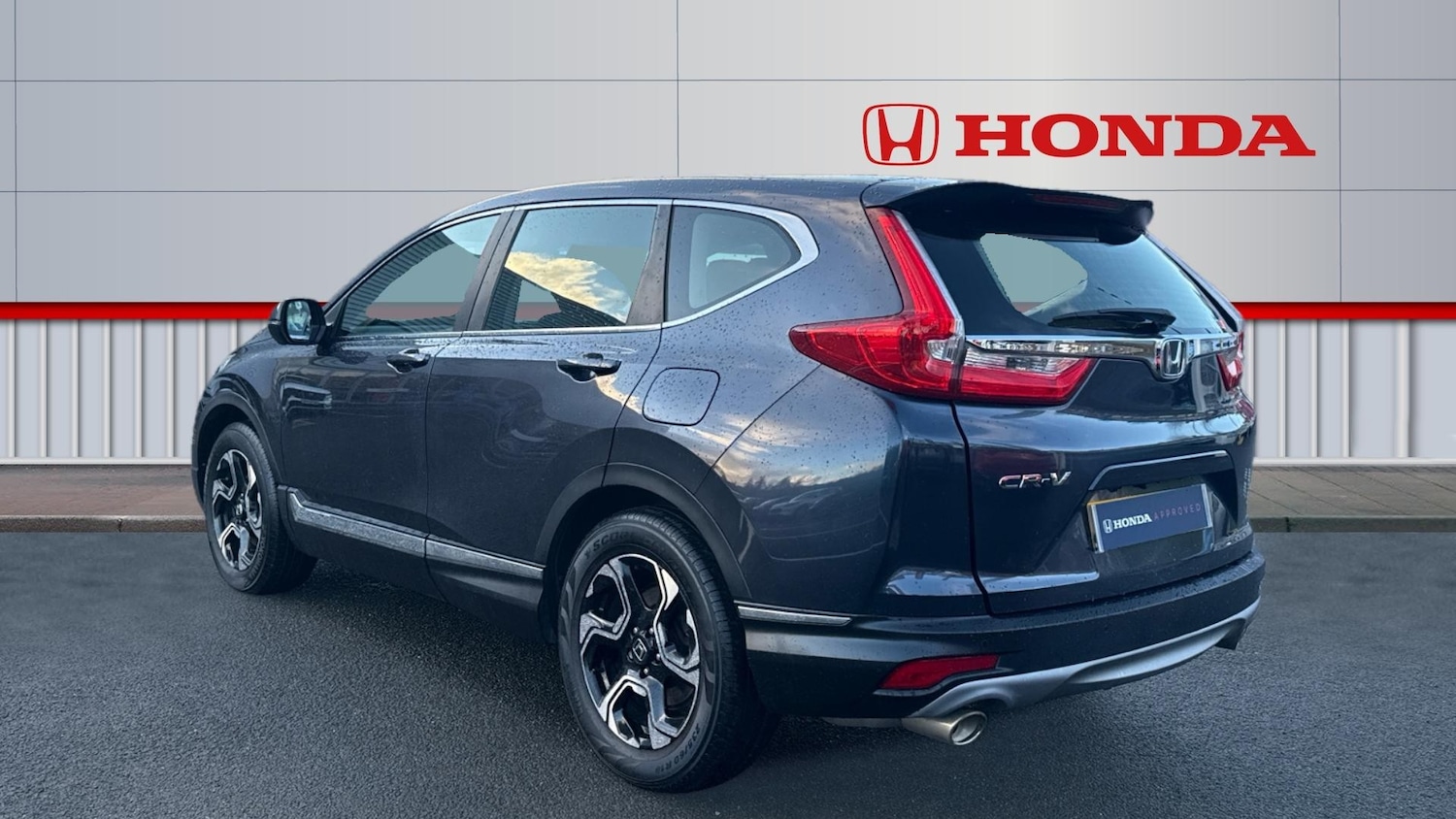 Used Honda CR-V 2018 for sale - 76859017: Photo 3