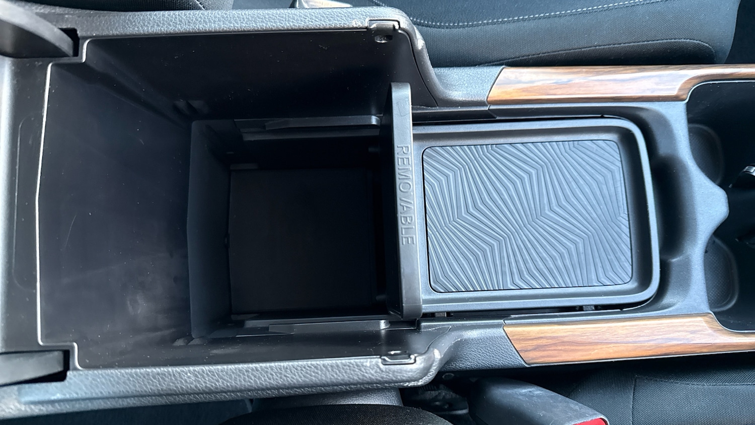 Used Honda CR-V 2018 for sale - 76859017: Photo 31