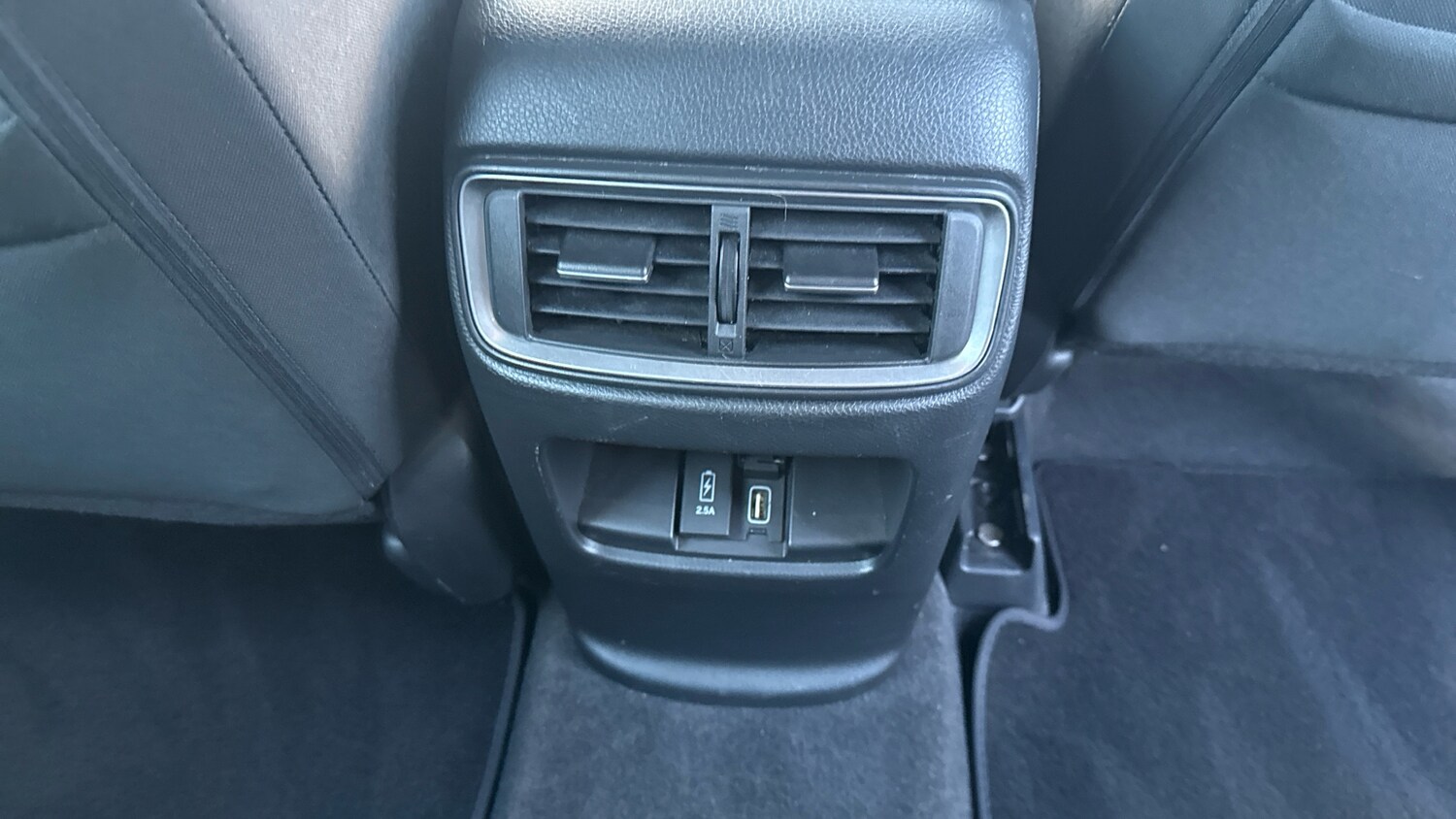 Used Honda CR-V 2018 for sale - 76859017: Photo 34