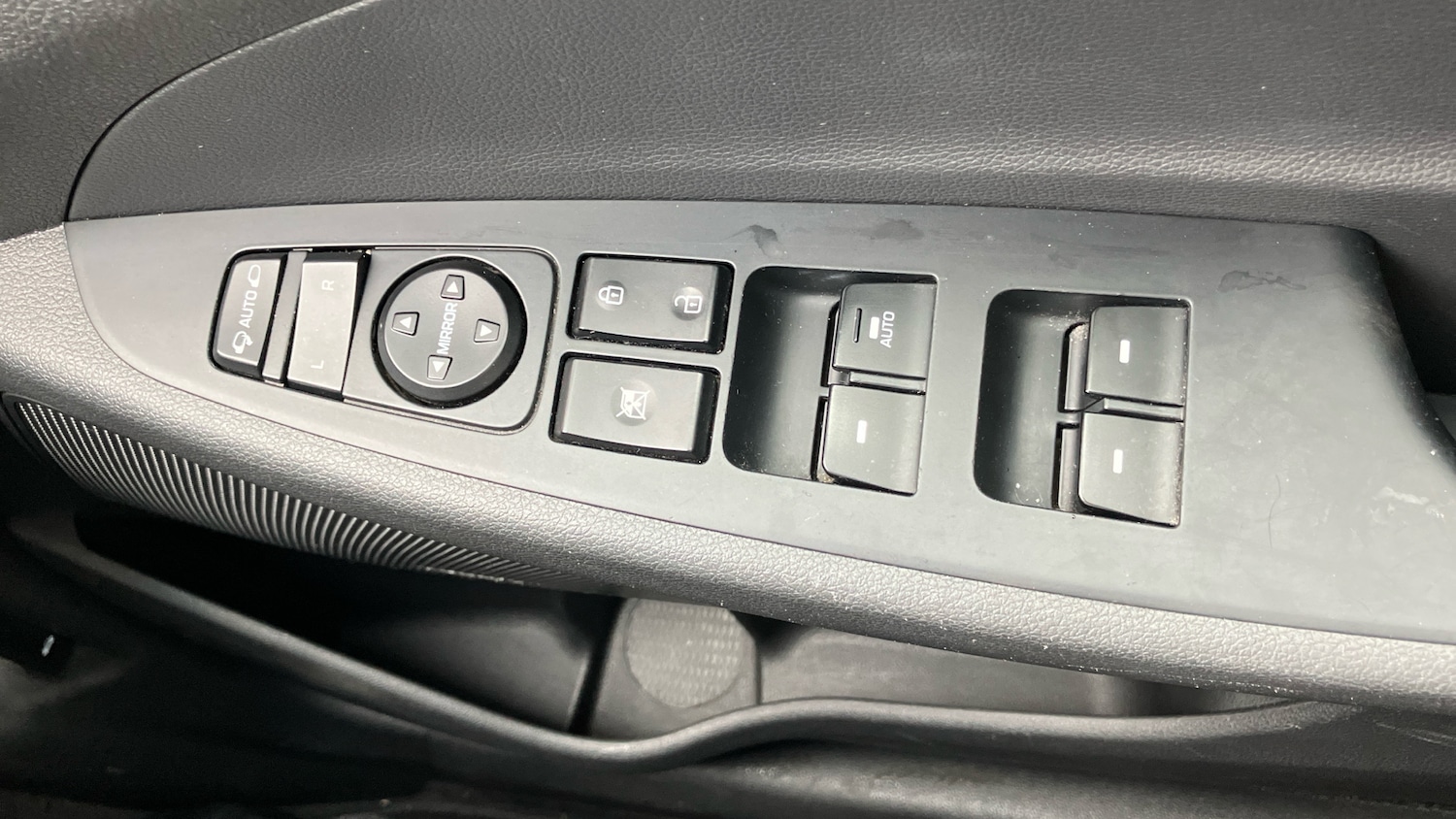 Used Hyundai TUCSON 2016 for sale - 77676987: Photo 31