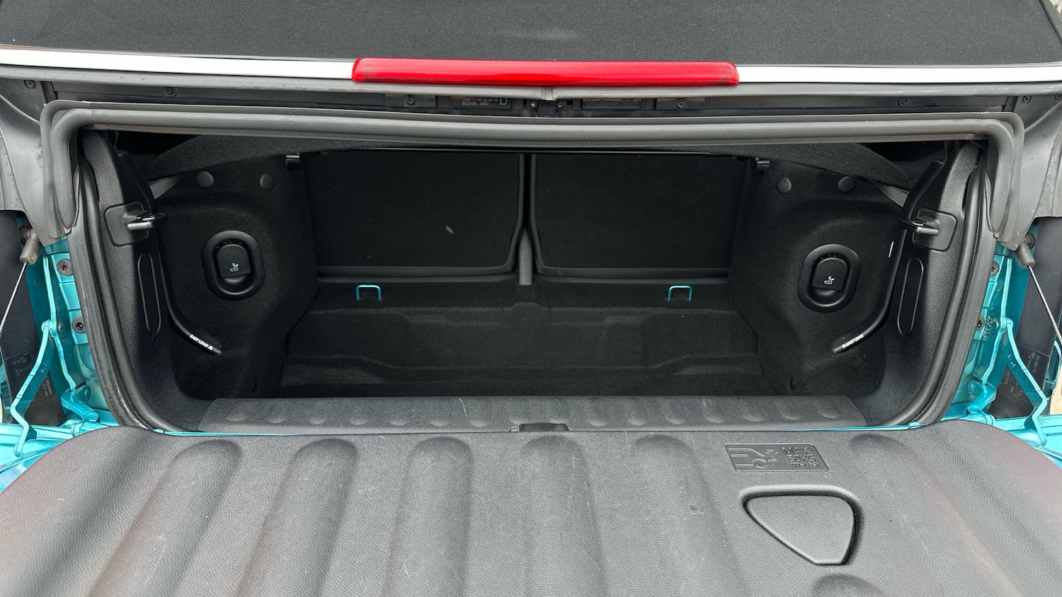 Used MINI Convertible 2016 for sale - 76611553: Photo 13