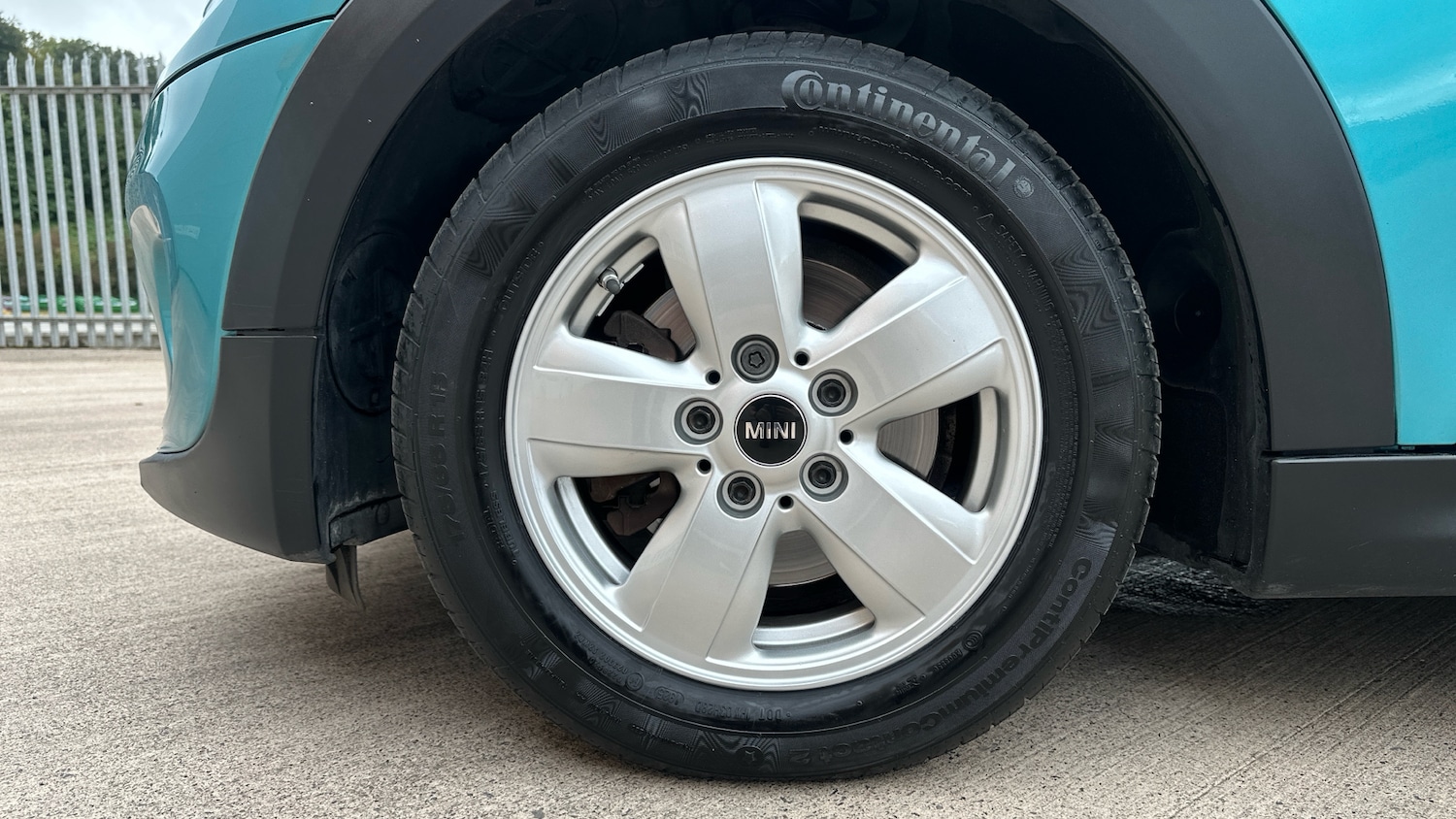 Used MINI Convertible 2016 for sale - 76611553: Photo 14