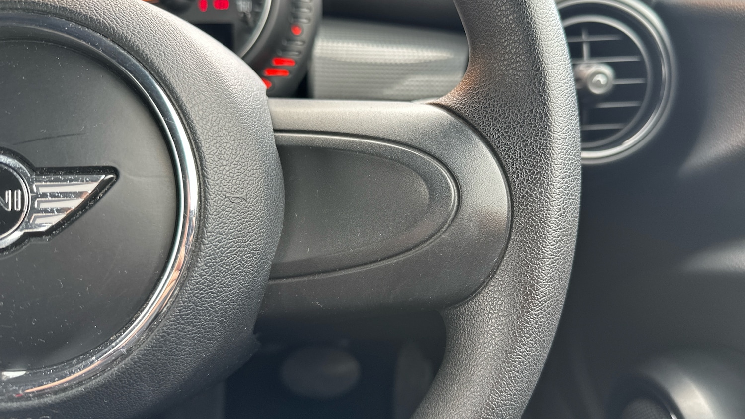 Used MINI Convertible 2016 for sale - 76611553: Photo 18