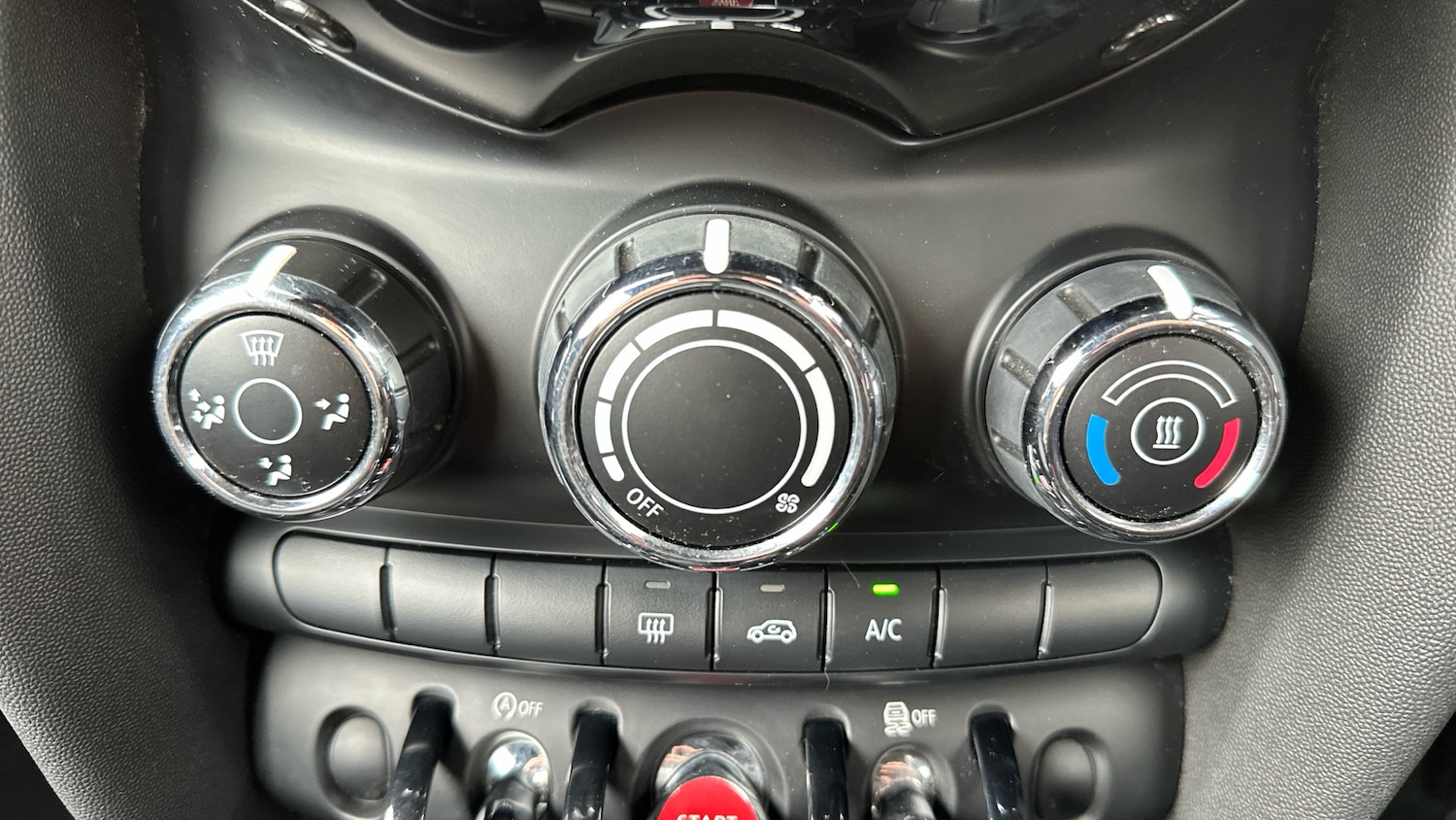 Used MINI Convertible 2016 for sale - 76611553: Photo 35