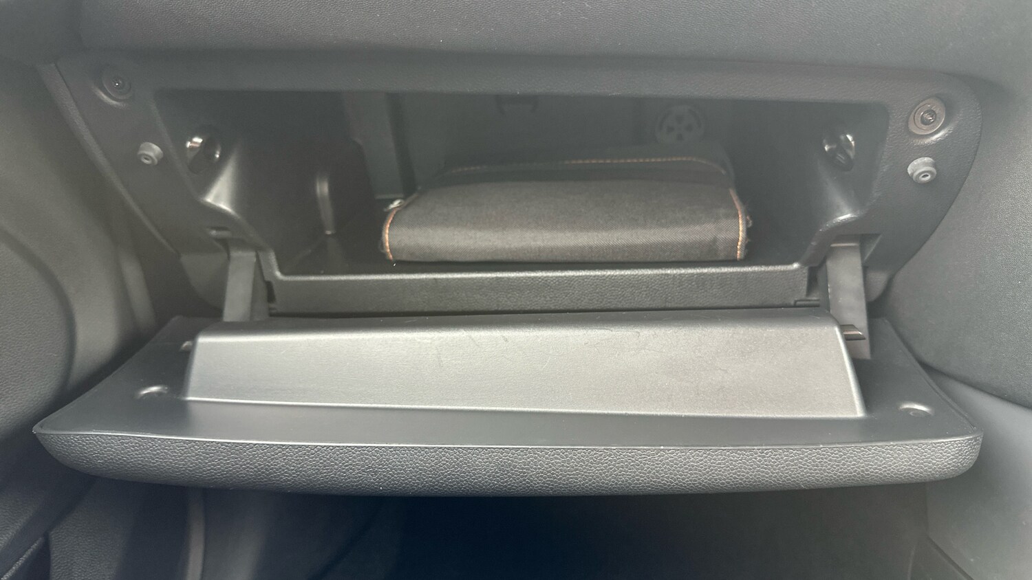 Used MINI Convertible 2016 for sale - 76611553: Photo 44