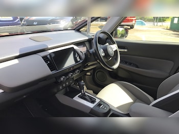 Used Honda Jazz 2023 for sale - 78701402: Photo