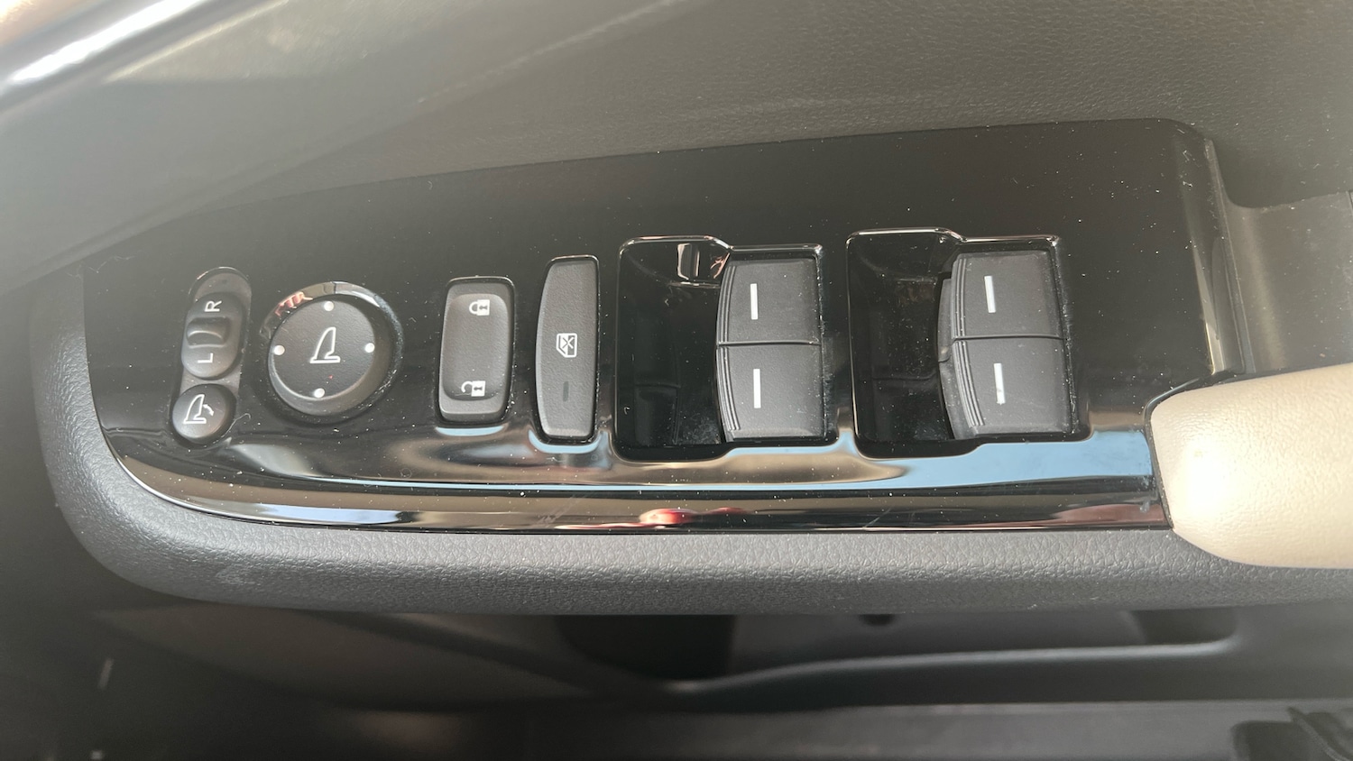 Used Honda HR-V 2023 for sale - 78197324: Photo 44