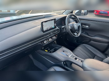 Used Honda ZR-V 2024 for sale - 76984615: Photo