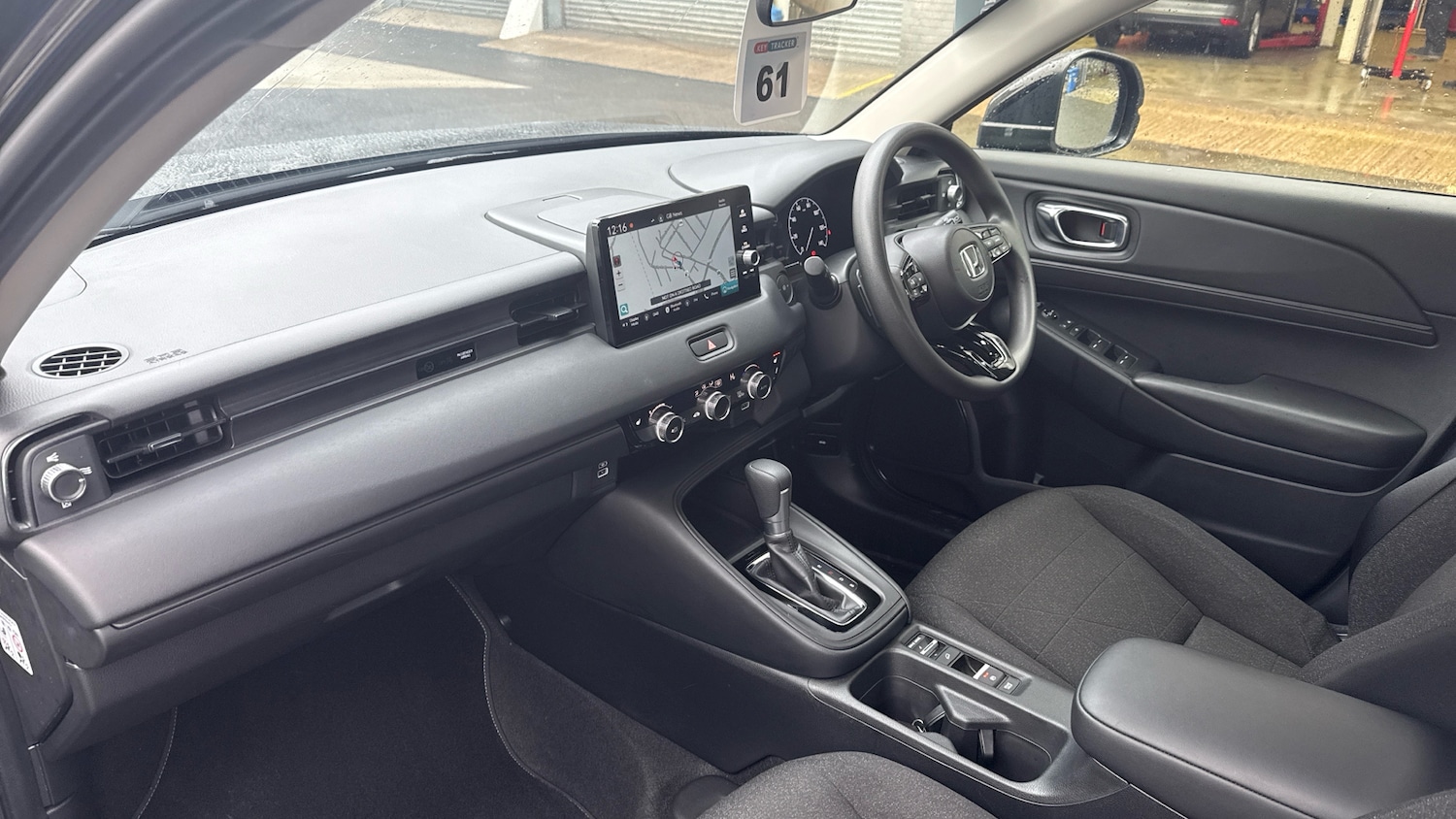 Used Honda HR-V 2023 for sale - 77260724: Photo 2