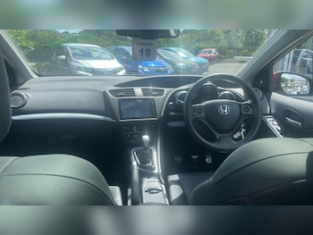 Used Honda Civic 2015 for sale - 75358380: Photo