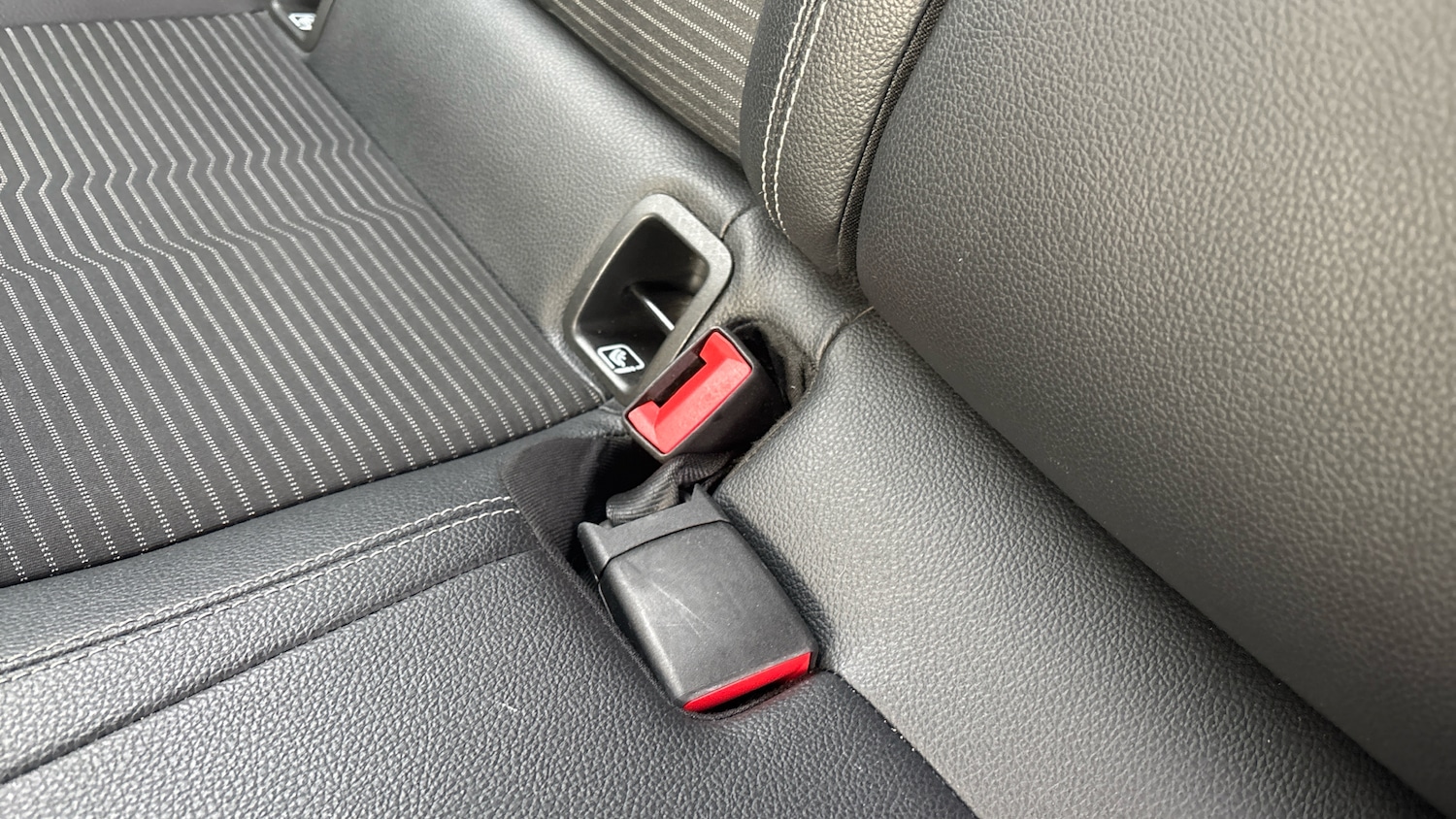 Used Mercedes-Benz A-Class 2020 for sale - 76957334: Photo 17