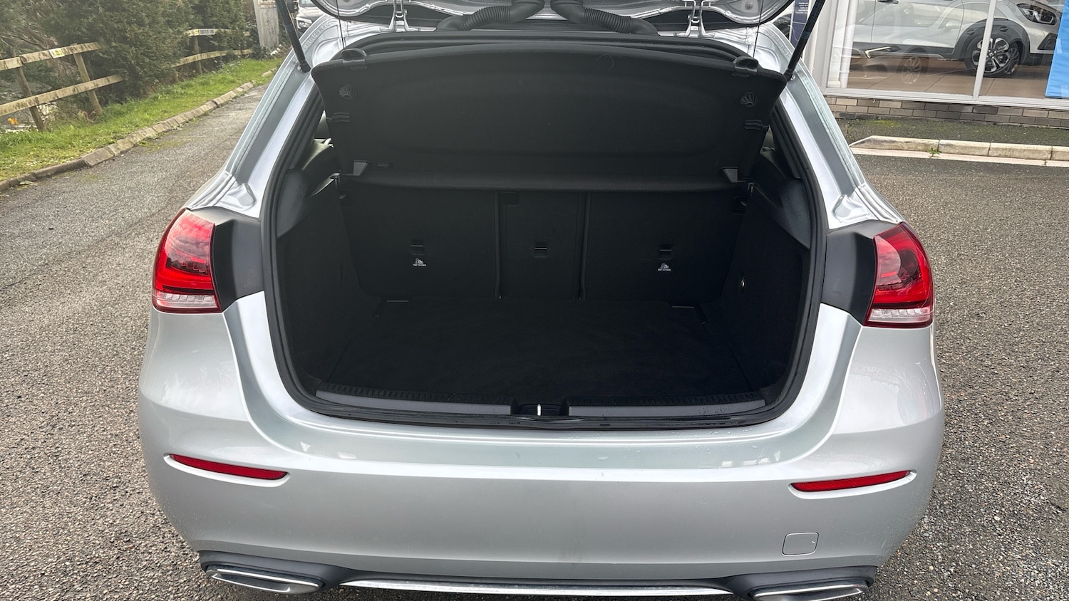 Used Mercedes-Benz A-Class 2020 for sale - 76957334: Photo 4