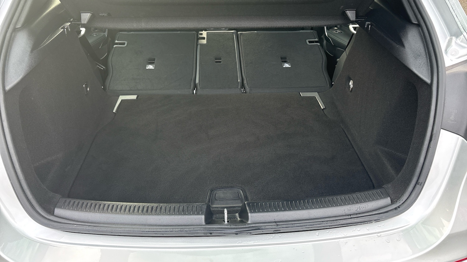 Used Mercedes-Benz A-Class 2020 for sale - 76957334: Photo 46