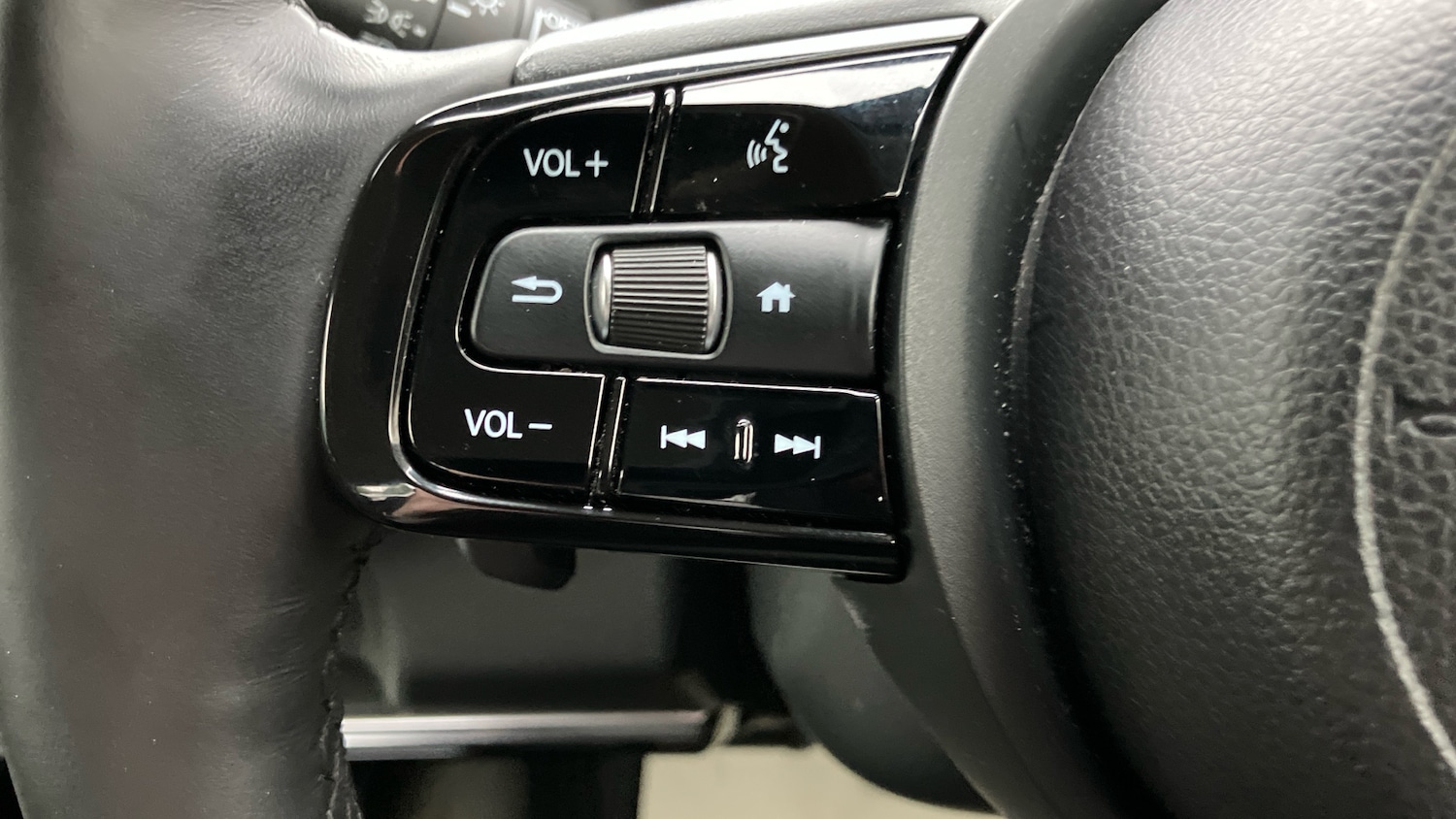 Used Honda HR-V 2023 for sale - 76076299: Photo 21
