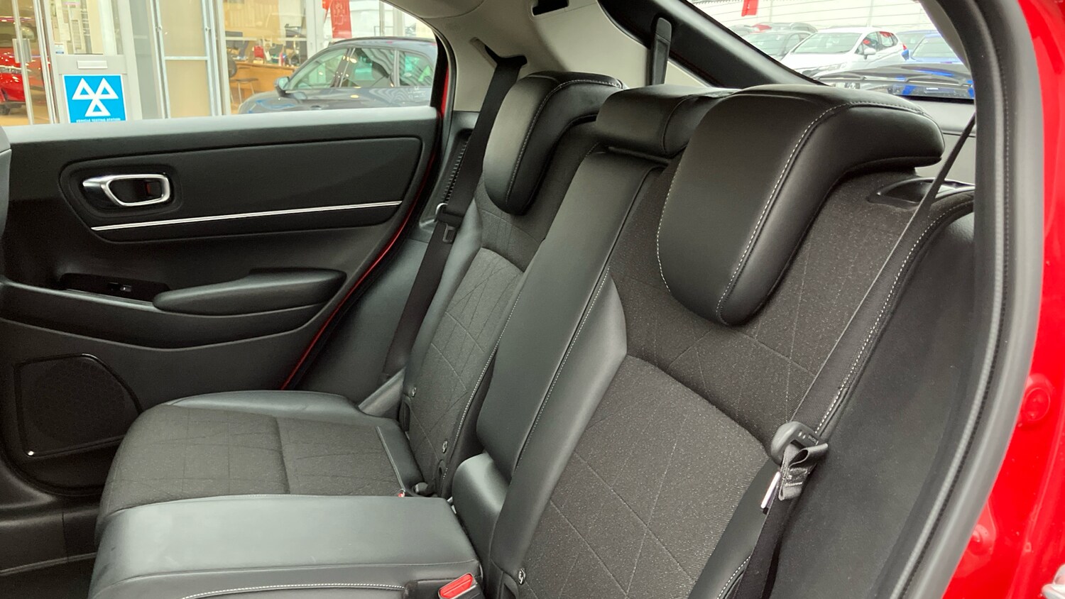 Used Honda HR-V 2023 for sale - 76076299: Photo 8