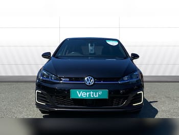 Used Volkswagen Golf 2018 for sale - 79665156: Photo