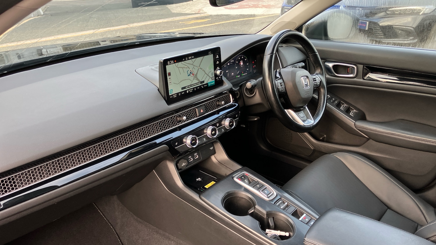 Used Honda Civic 2022 for sale - 76104617: Photo 2