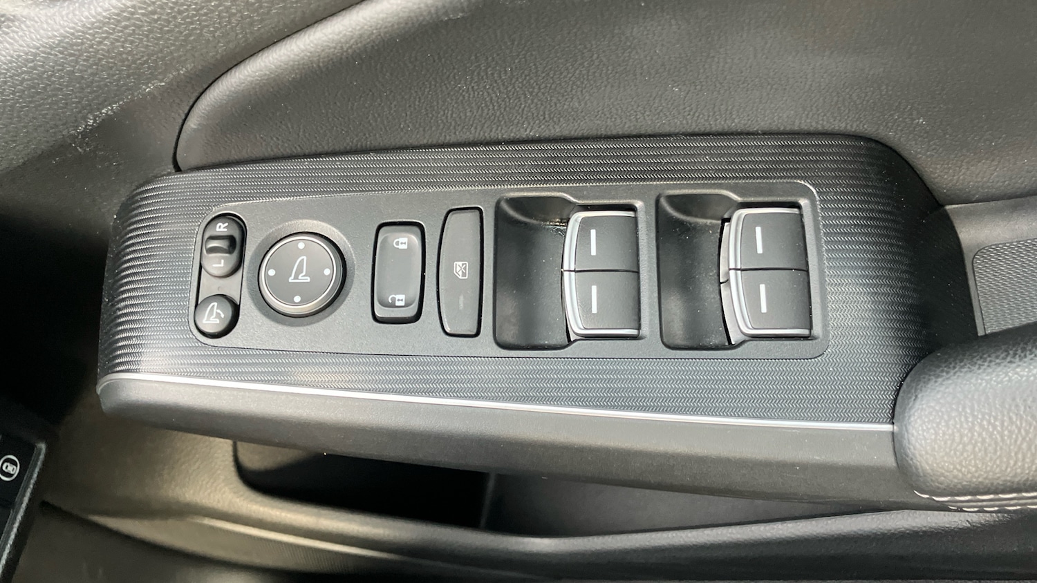 Used Honda Civic 2022 for sale - 76104617: Photo 32