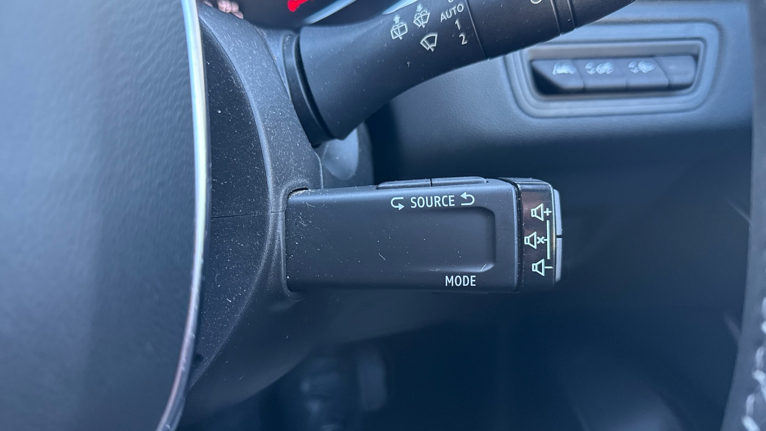 Used Renault Captur 2021 for sale - 77616087: Photo 41