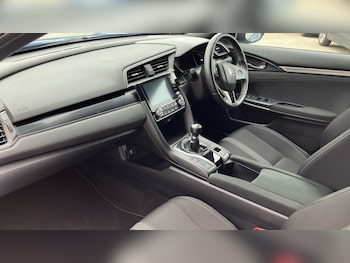 Used Honda Civic 2021 for sale - 76236572: Photo