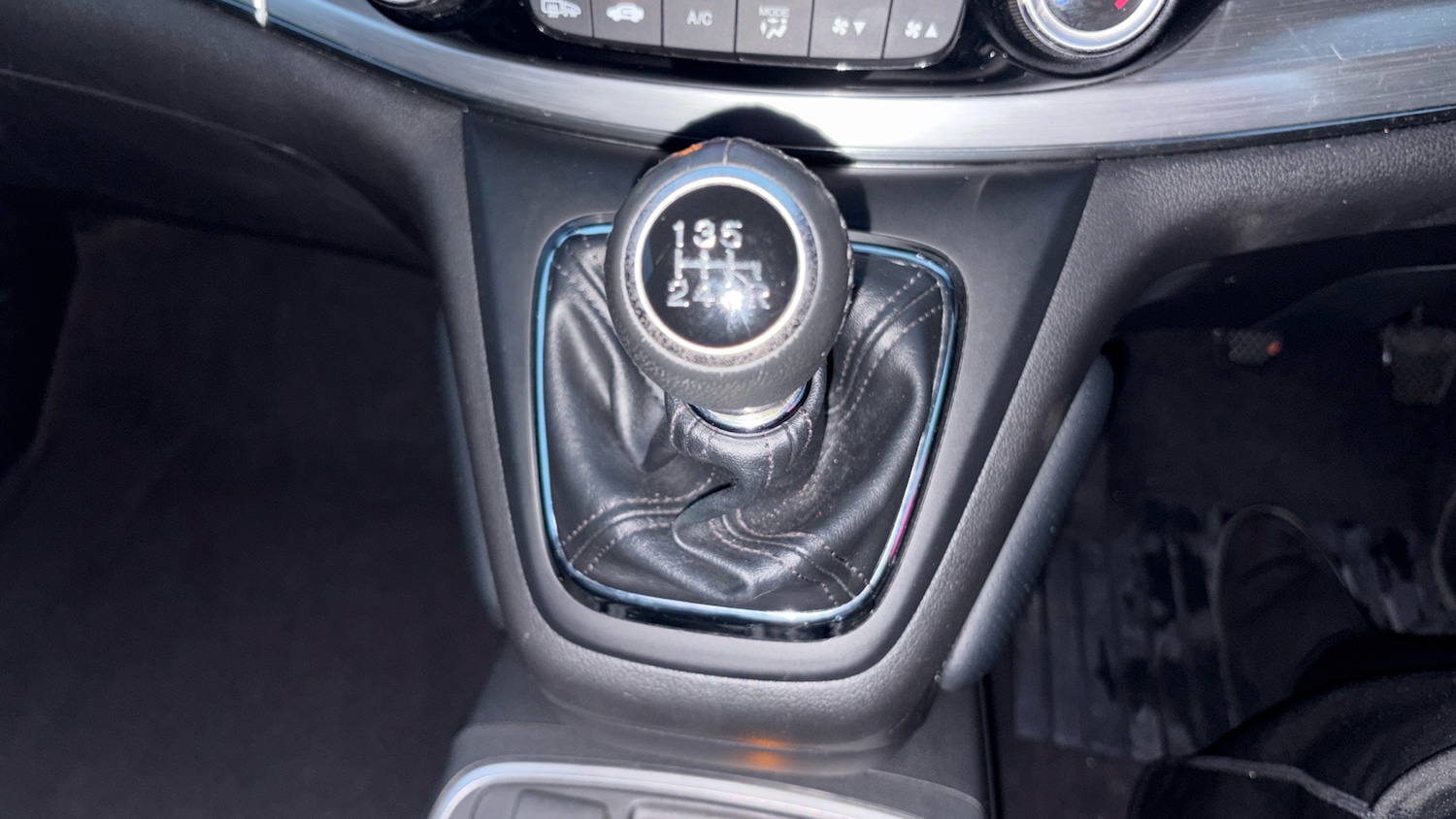 Used Honda CR-V 2018 for sale - 77055836: Photo 18