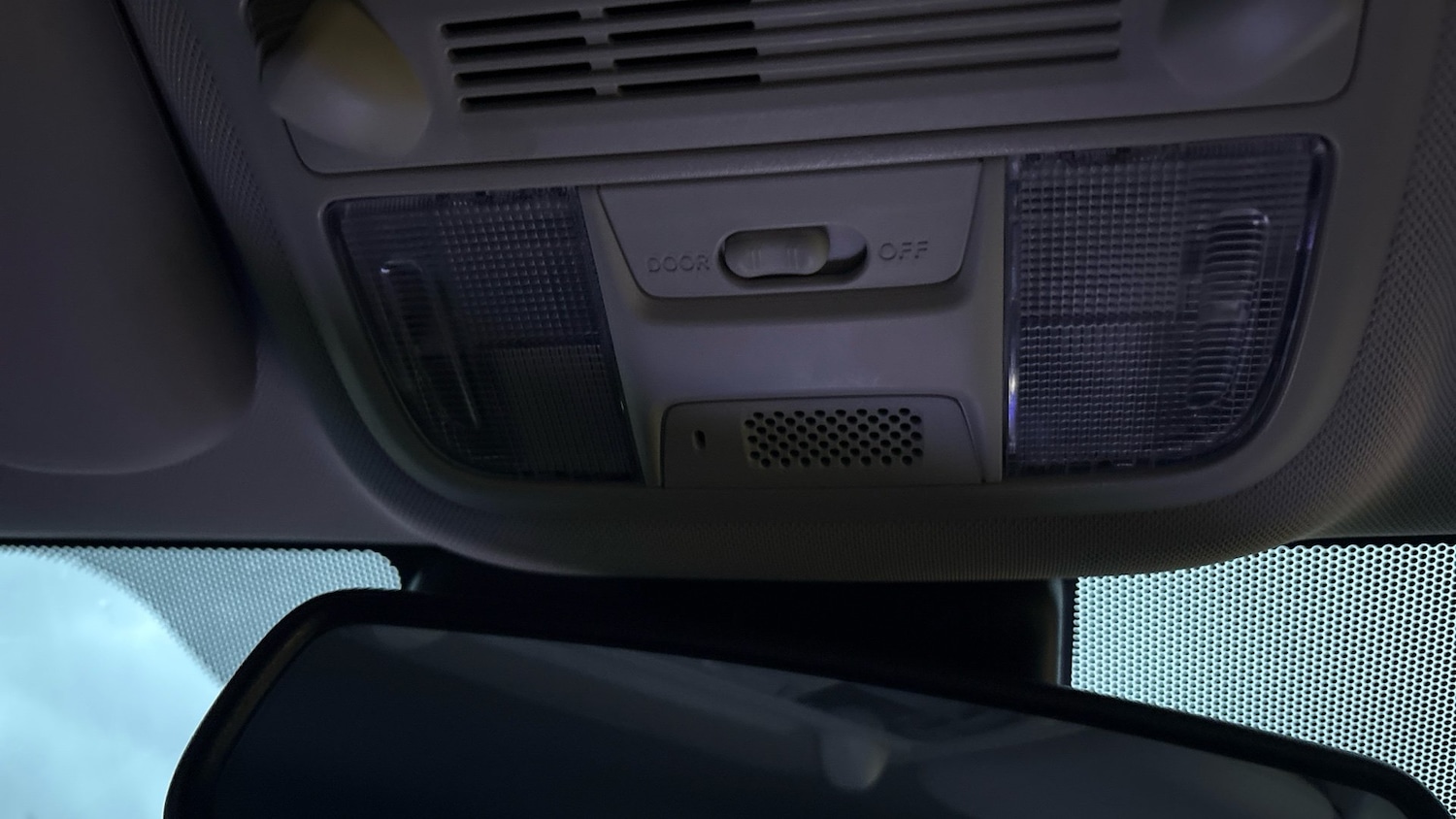 Used Honda CR-V 2018 for sale - 77055836: Photo 28