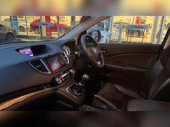 Used Honda CR-V 2018 for sale - 77055836: Photo