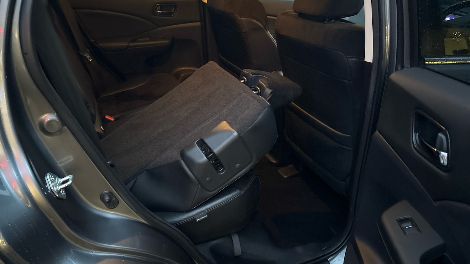 Used Honda CR-V 2018 for sale - 77055836: Photo 31