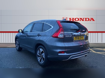 Used Honda CR-V 2018 for sale - 77055836: Photo
