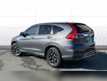 Used Honda CR-V 2017 for sale - 79748138: Photo
