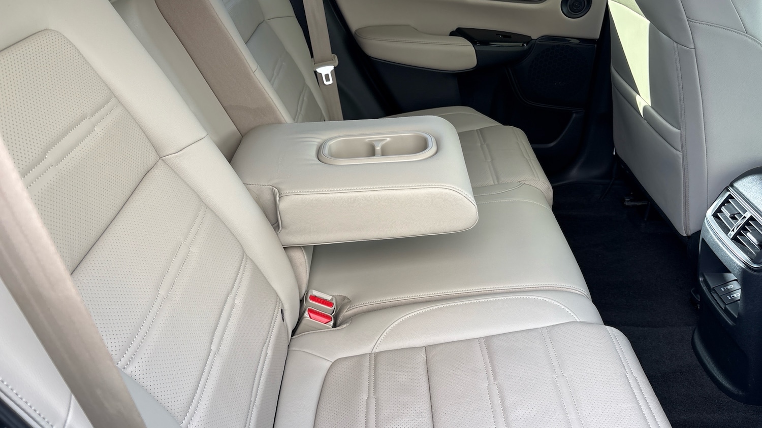 Used Honda CR-V 2023 for sale - 76384198: Photo 28